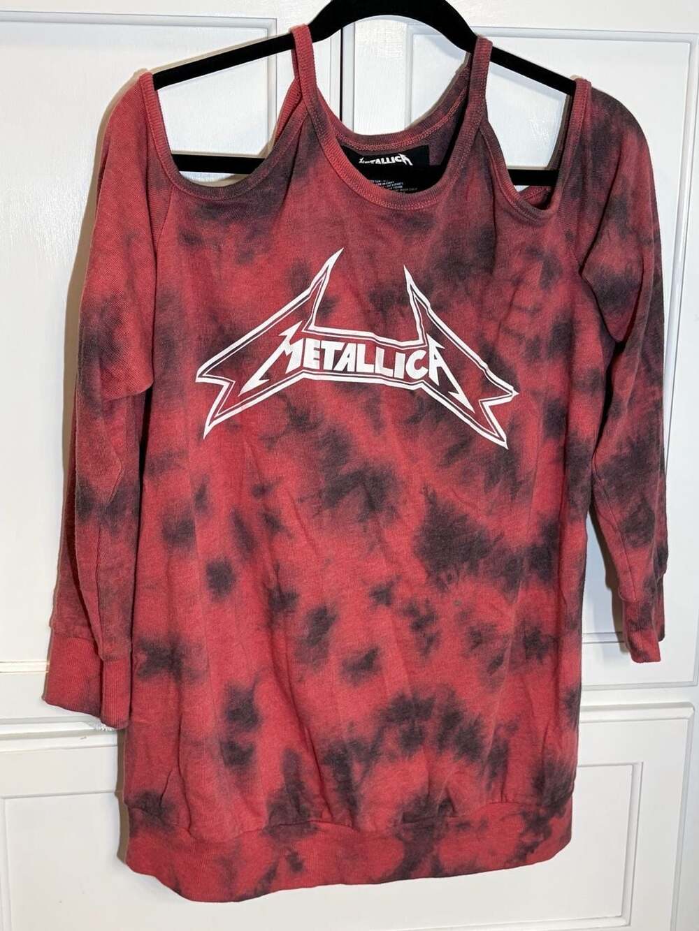 Metallica Red and Black Tie Dye Cold Shoulder Band Graphic Sweatshirt XXS